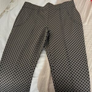Jones New York Navy and Cream Geometric Straight Leg Pants